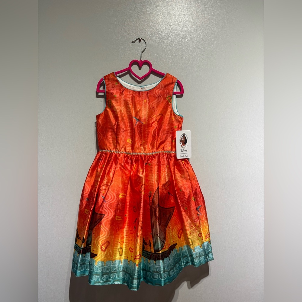 Disney Moana Vibrant Orange and Pink Attire